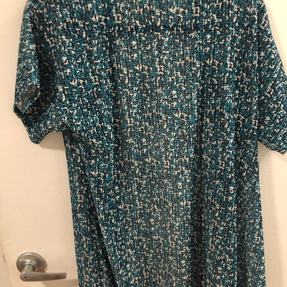 Short Sleeves Tunic - Picture 2 of 2